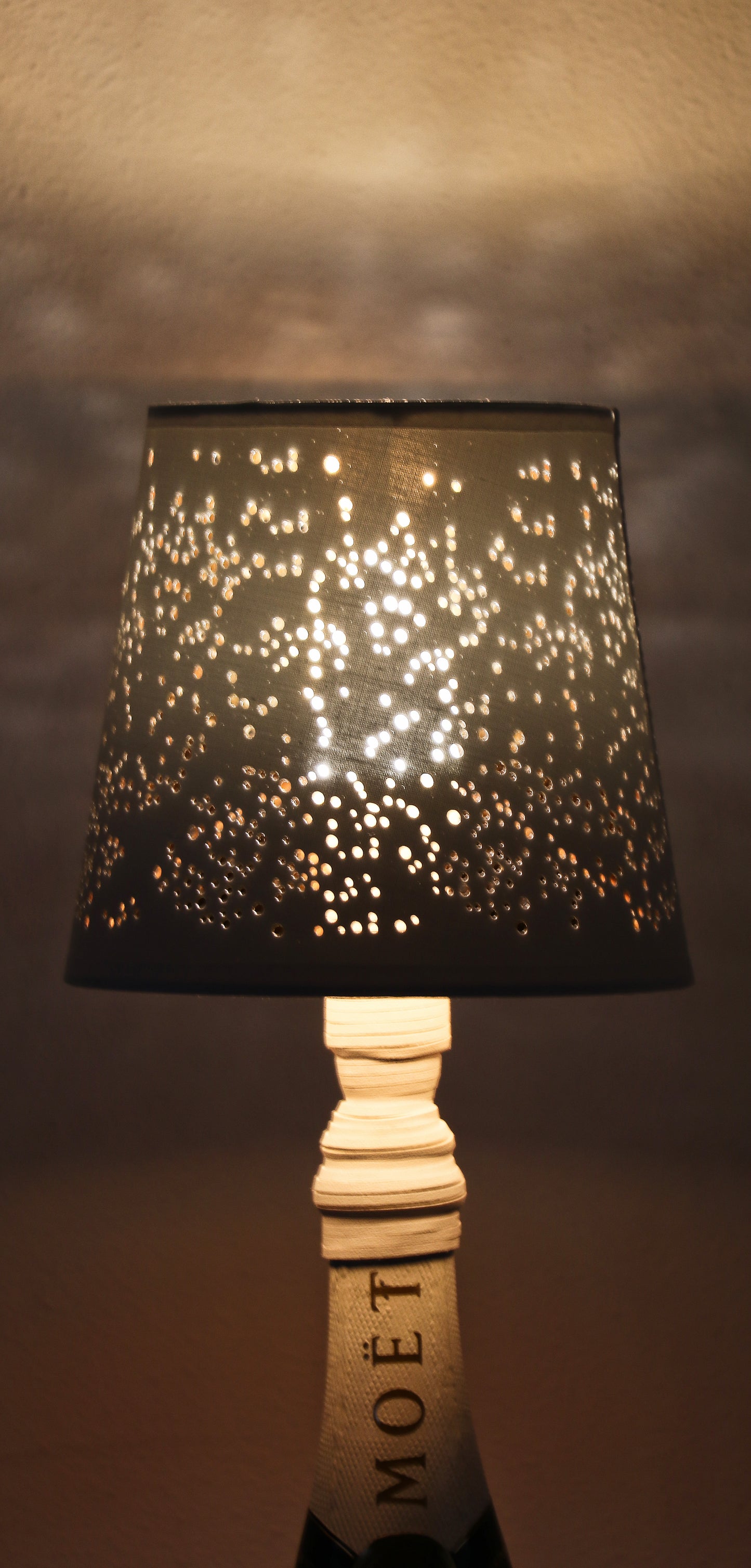 Lampada champagne con paralume "Projections"