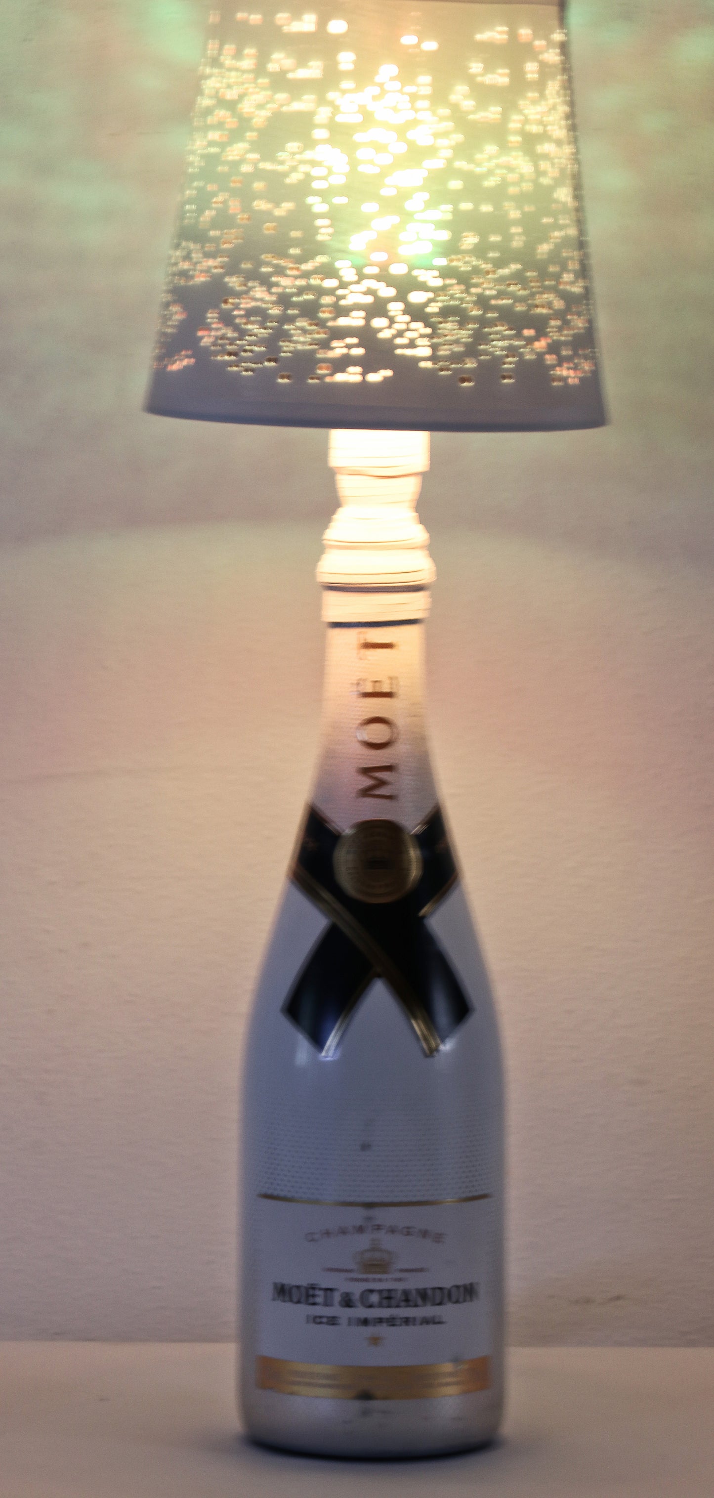 Lampada champagne con paralume "Projections"