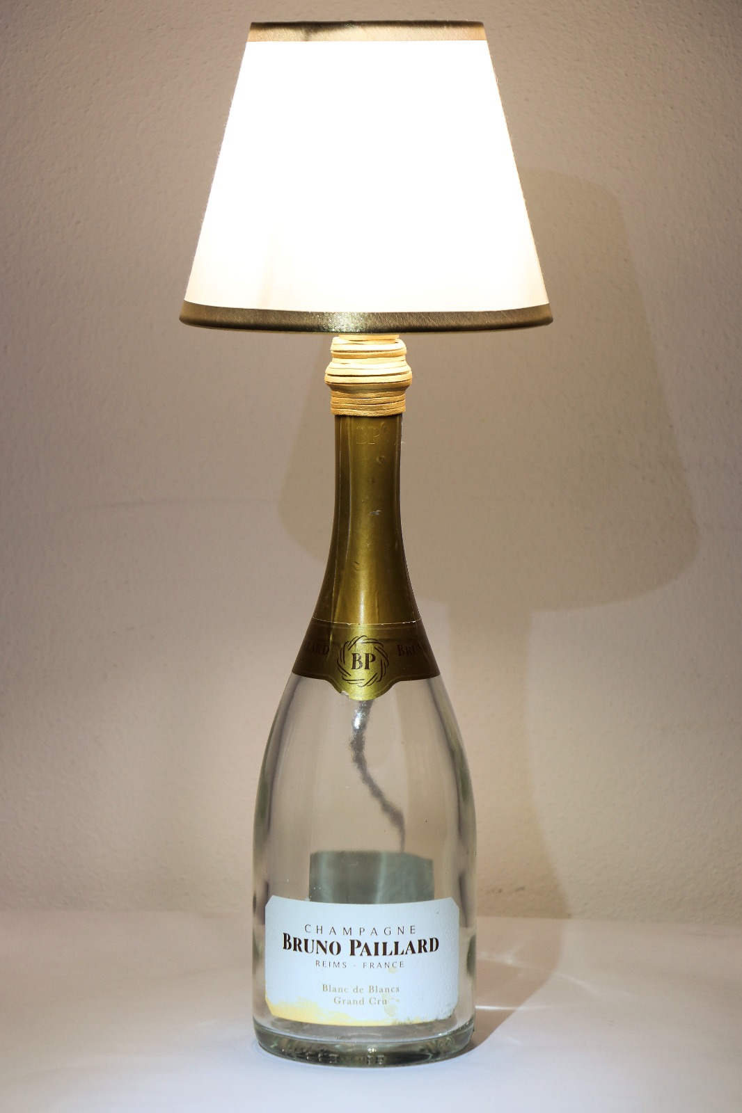 Lampada champagne con paralume