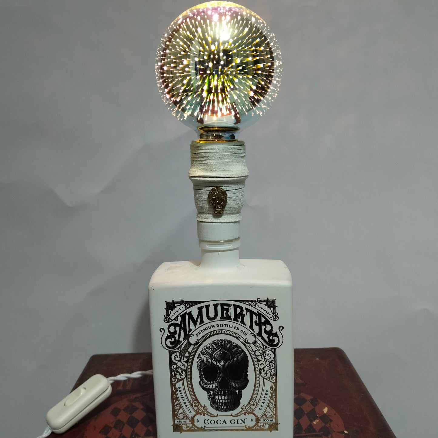 Handmade lamp from Amuerte Coca Gin White Edition bottle