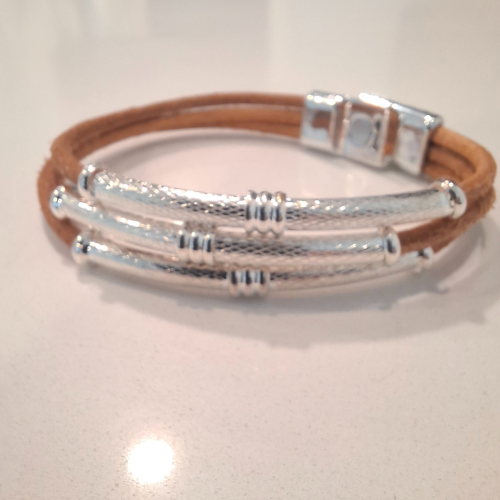 Sasha Bracelet in raw light brown leather with chrome accents