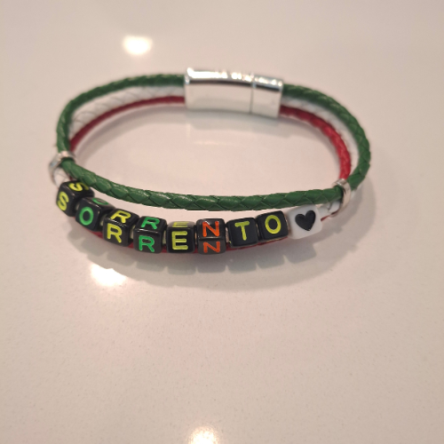Sentimento Bracelet front view with SORRENTO inscription and heart cube.