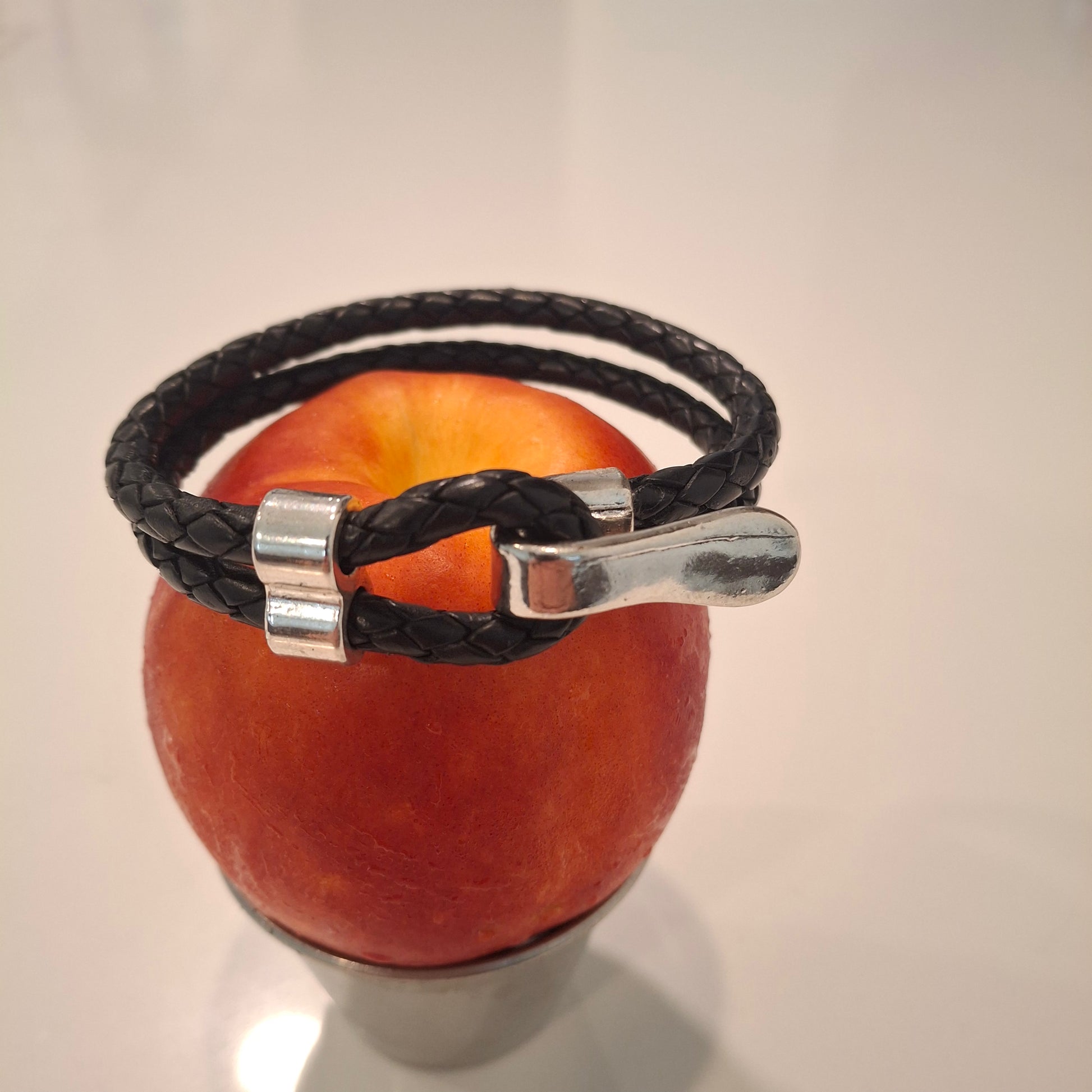 Handmade nautical bracelet with chrome steel accent