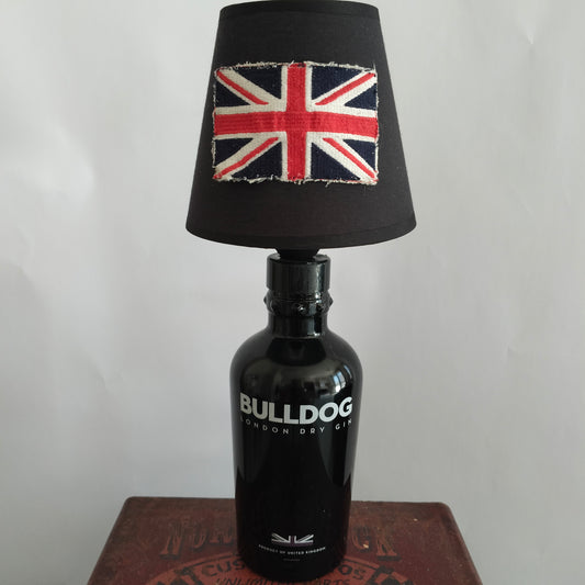 Cable Lamp Rascal – full view, black Bulldog Gin bottle with Union Jack lampshade