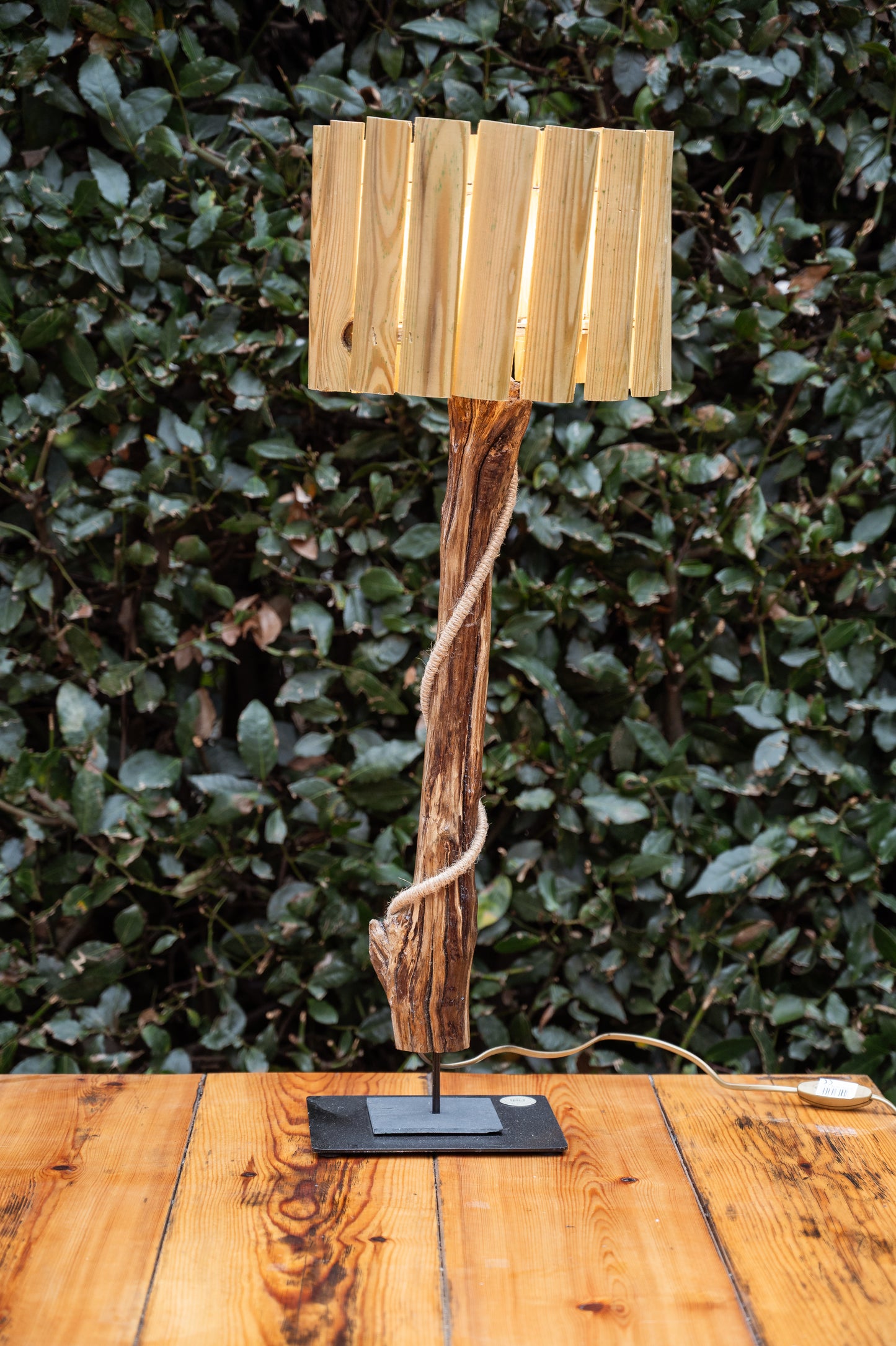 TORRE DI LEGNO BOSCO - CONSCIOUS LAMP