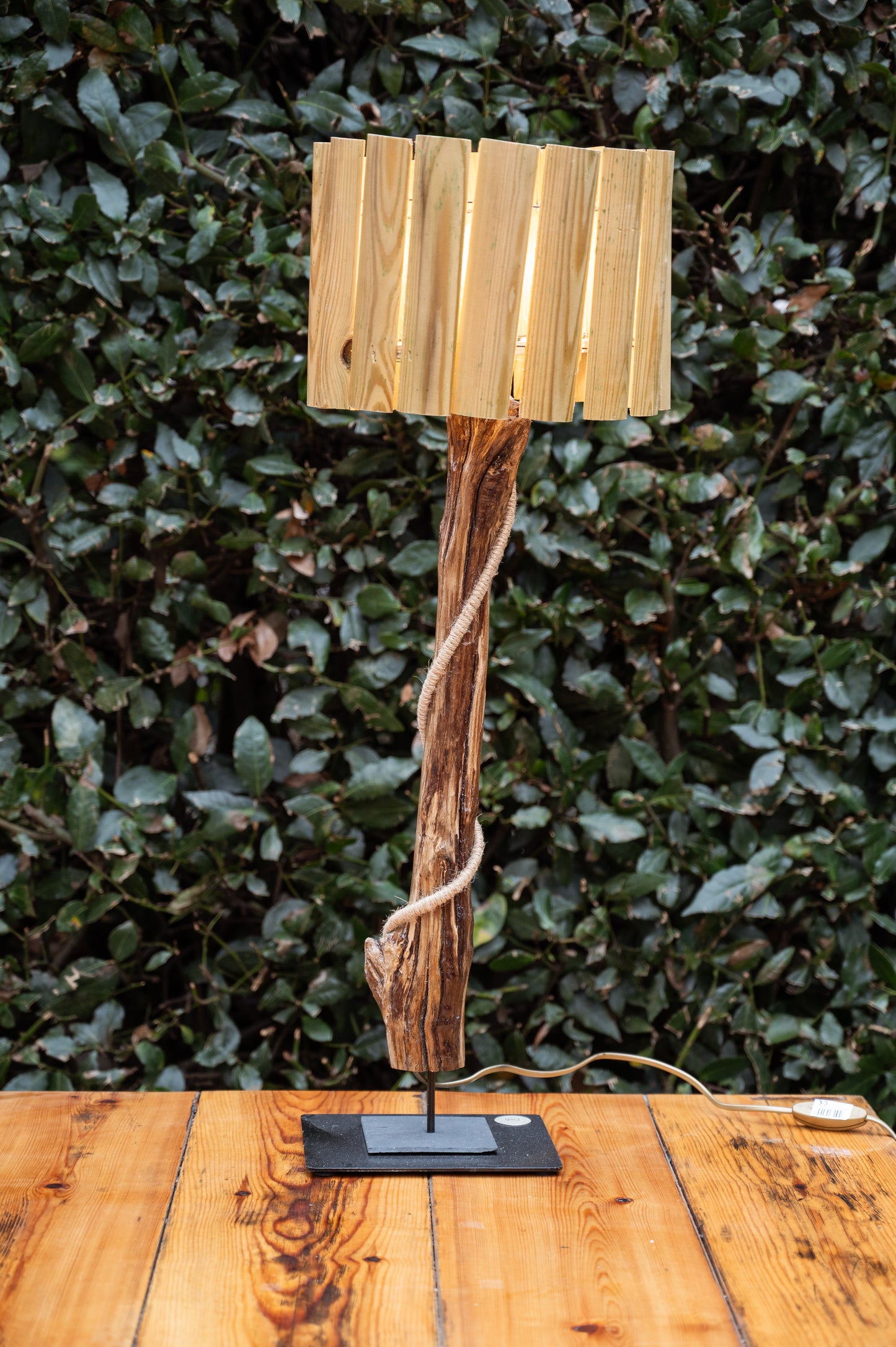 TORRE DI LEGNO BOSCO - CONSCIOUS LAMP