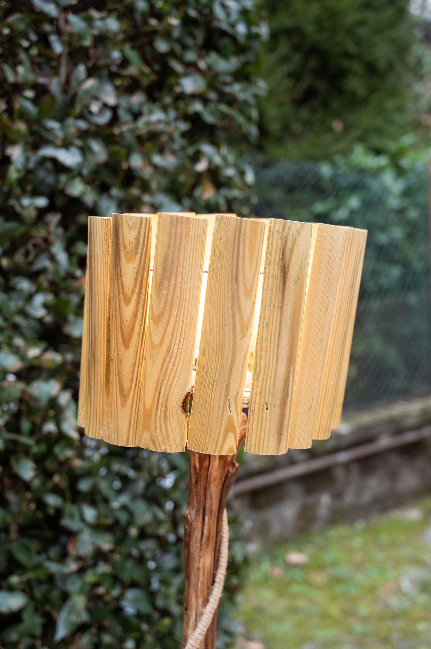 TORRE DI LEGNO BOSCO - CONSCIOUS LAMP