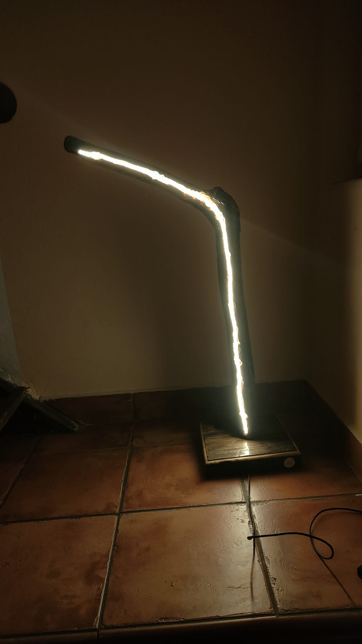TORRE DI LEGNO LINFA - CONSCIOUS LAMP