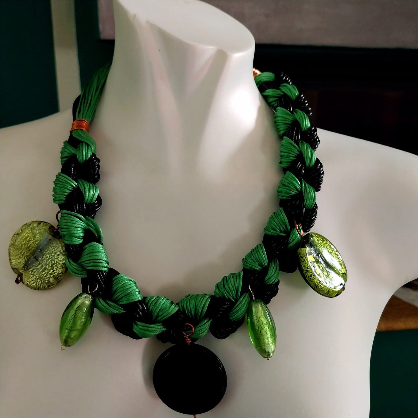 Collana MADAME ONYX